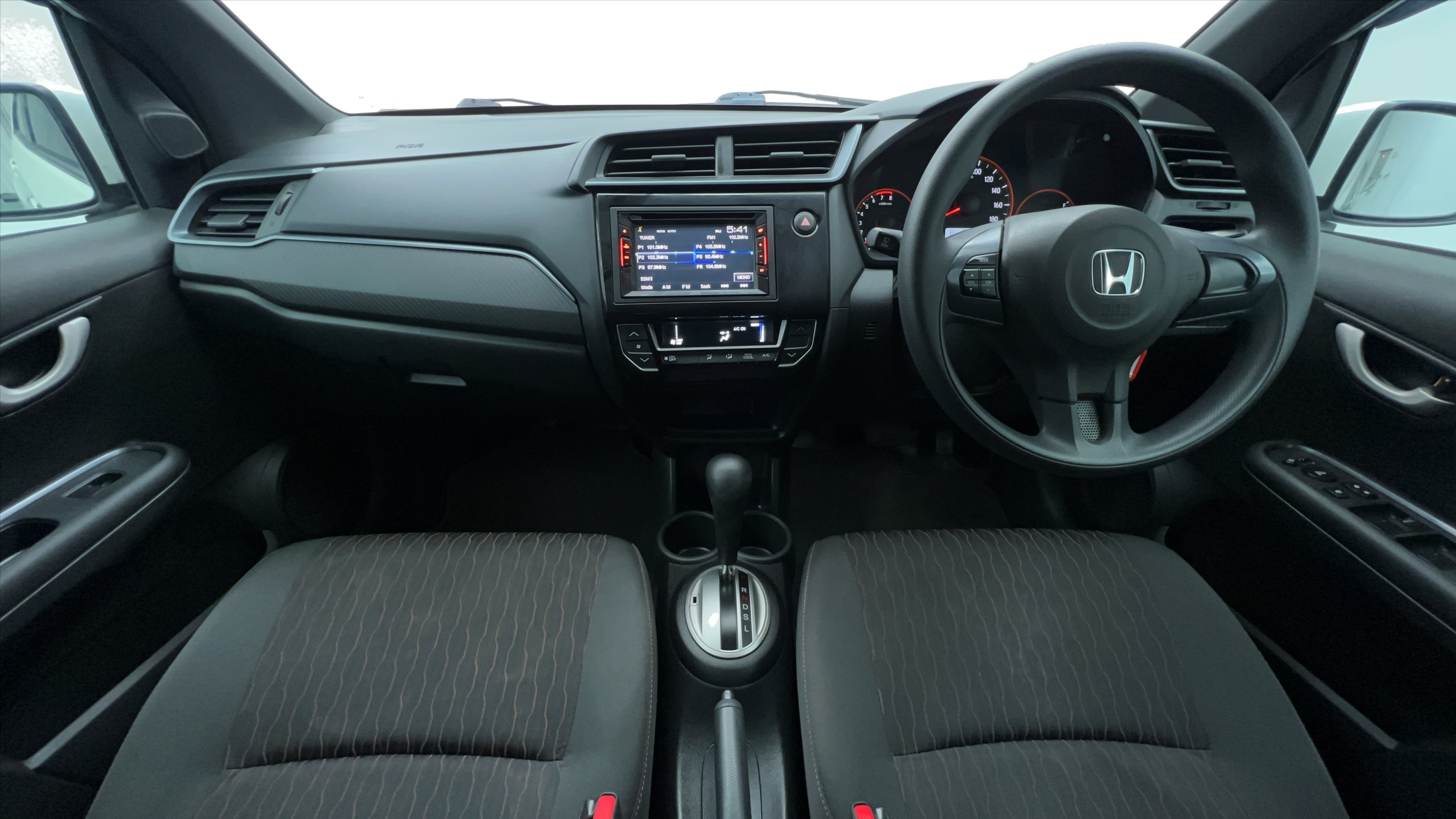 Dijual 2016 Honda Brio RS 1.2L AT RS 1.2L AT Bekas