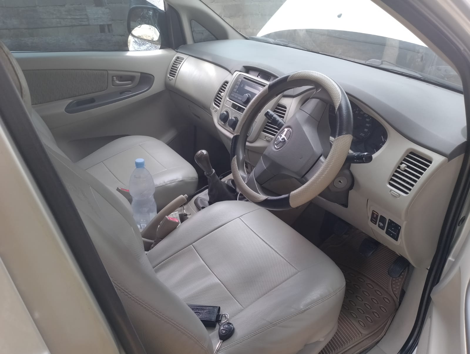 2012 Toyota Kijang Innova 2012 Toyota Kijang Innova