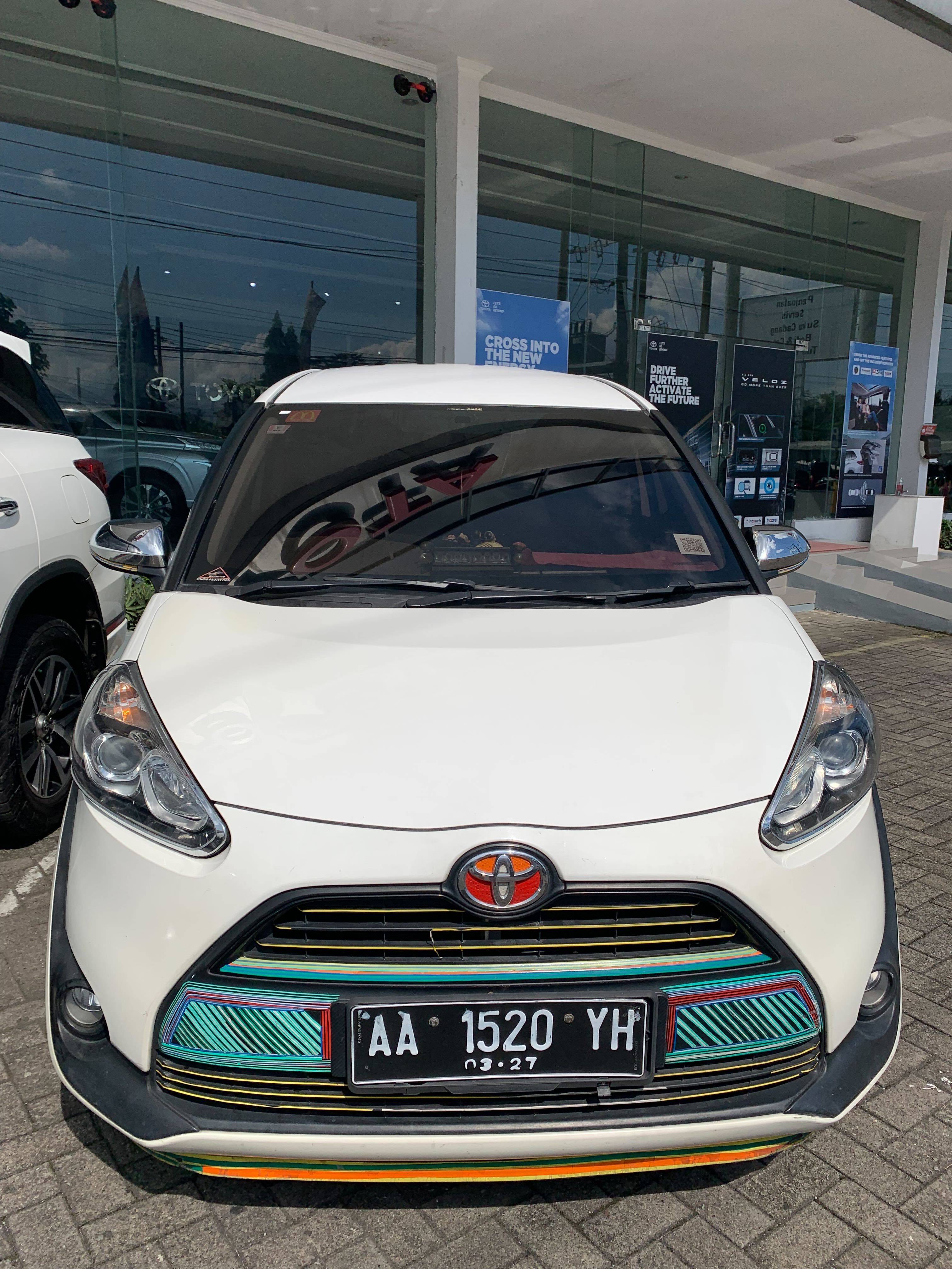 2016 Toyota Sienta 2016 Toyota Sienta