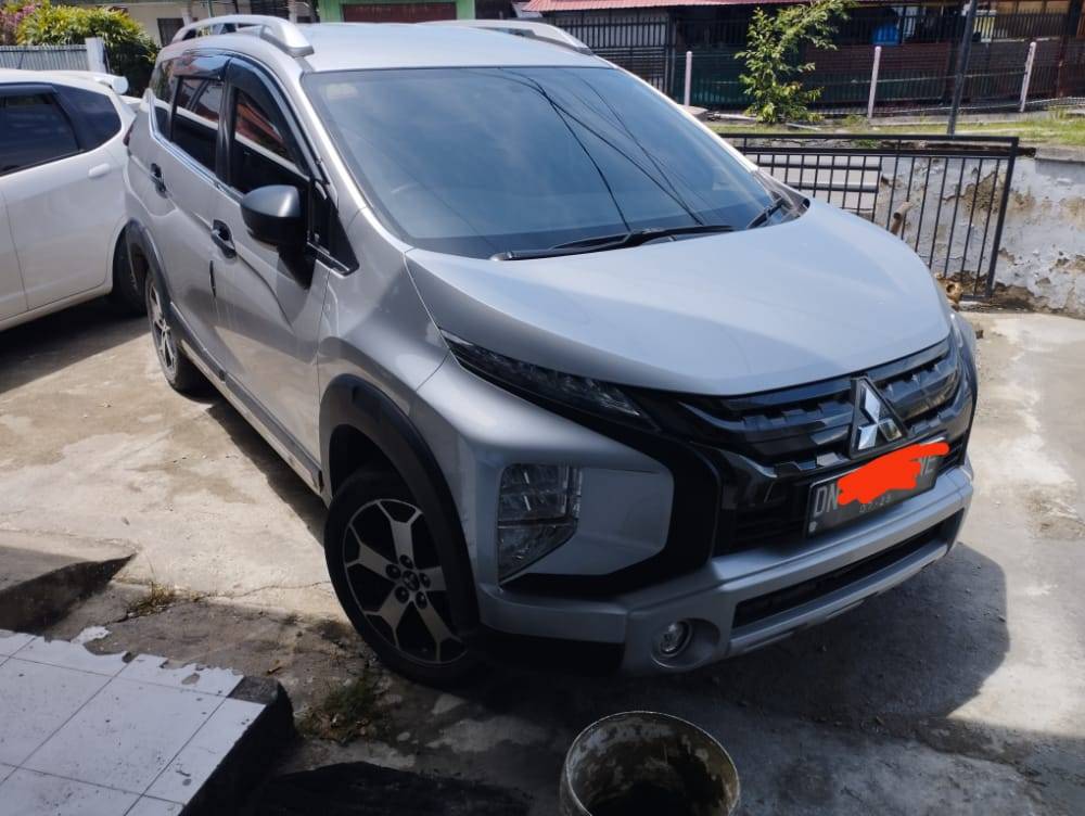 Second Hand 2019 Mitsubishi Xpander Cross Second Hand 2019 Mitsubishi Xpander Cross