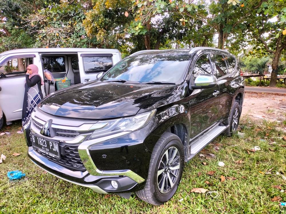 2017 Mitsubishi Pajero Sport Dakar Ultimate AT 4x2 Dakar Ultimate AT 4x2 tua
