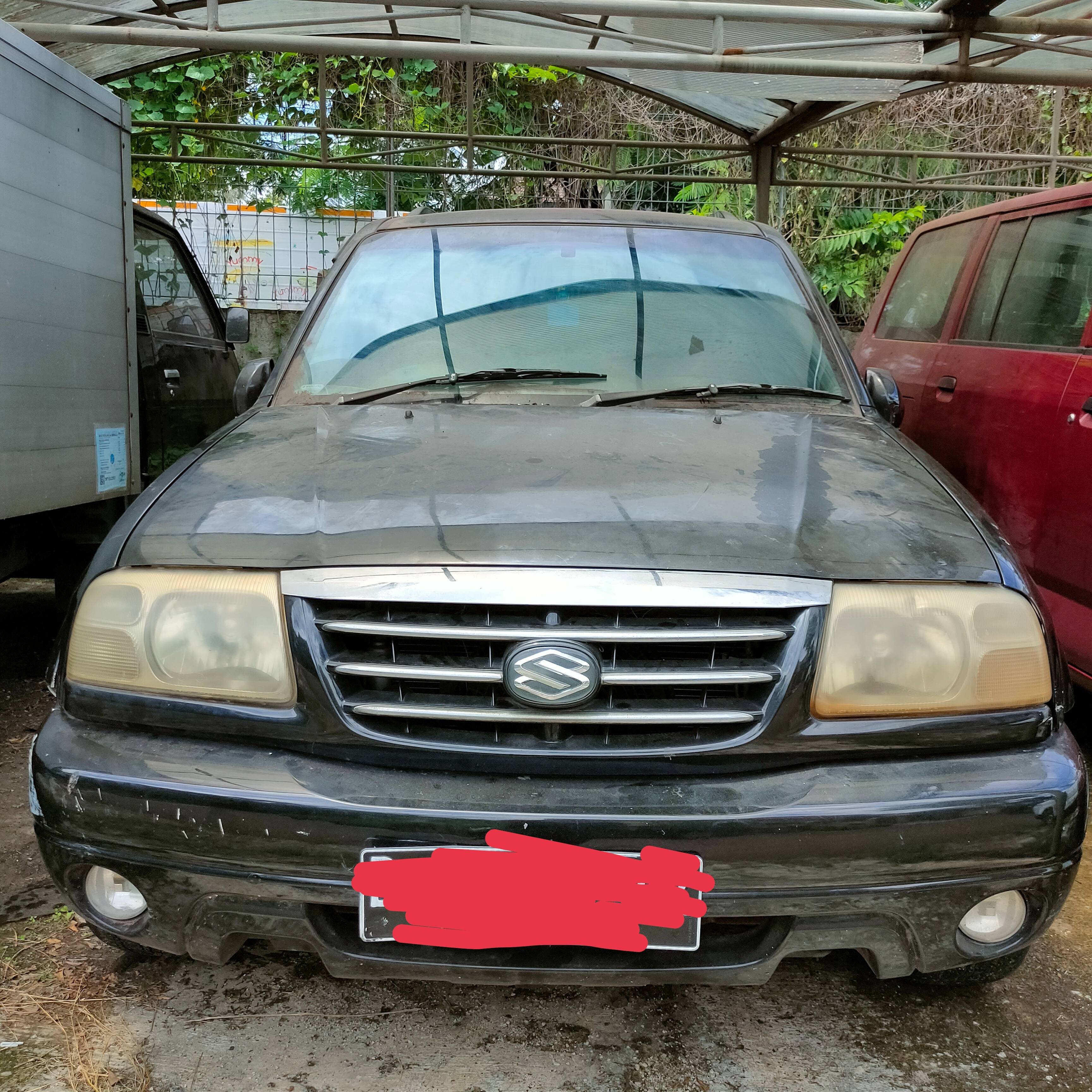 2004 Suzuki Grand Escudo Bekas 2004 Suzuki Grand Escudo Bekas