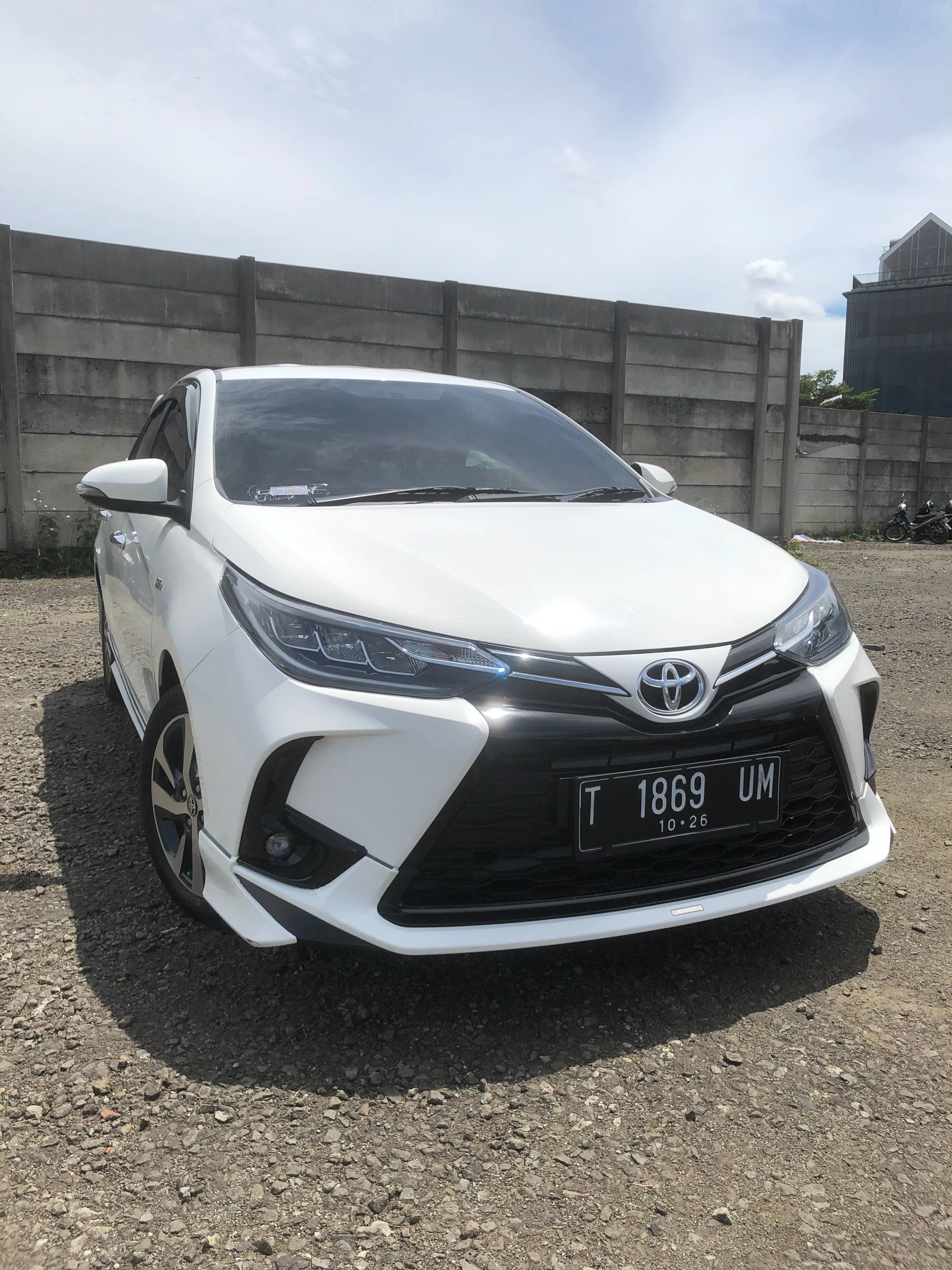 2021 Toyota Yaris 1.5 S CVT GR Sport 3 AB 1.5 S CVT GR Sport 3 AB bekas