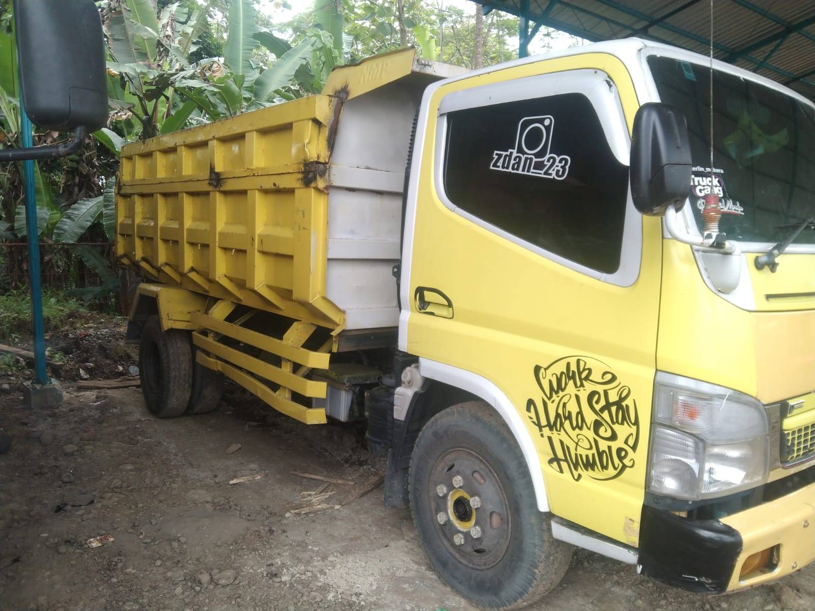 Beli mobil bekas