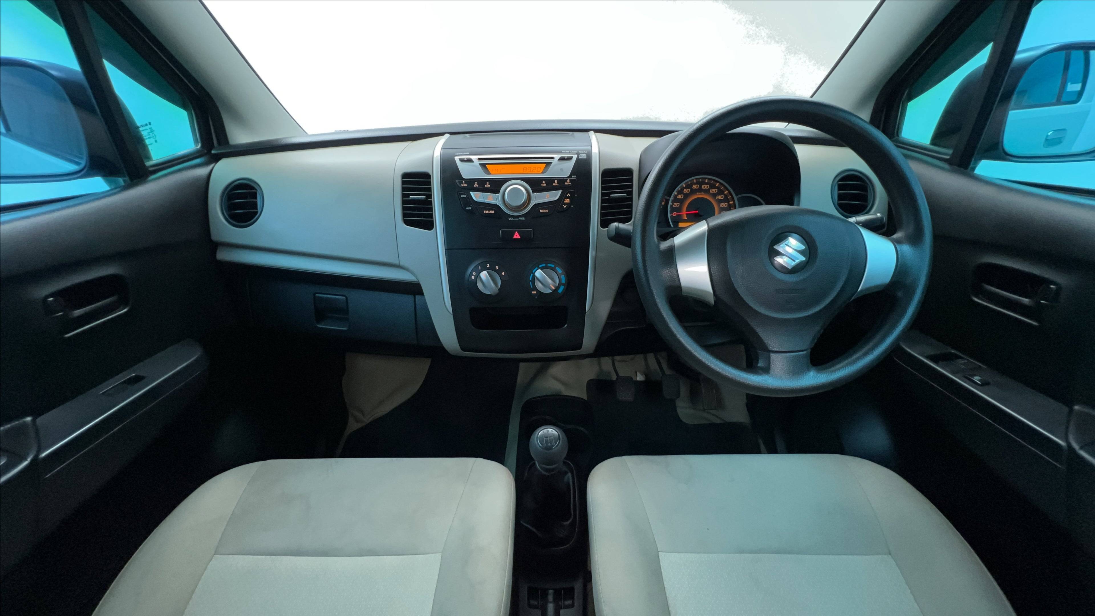 Dijual 2018 Suzuki Karimun Wagon R GA 1.0L MT GA 1.0L MT Bekas