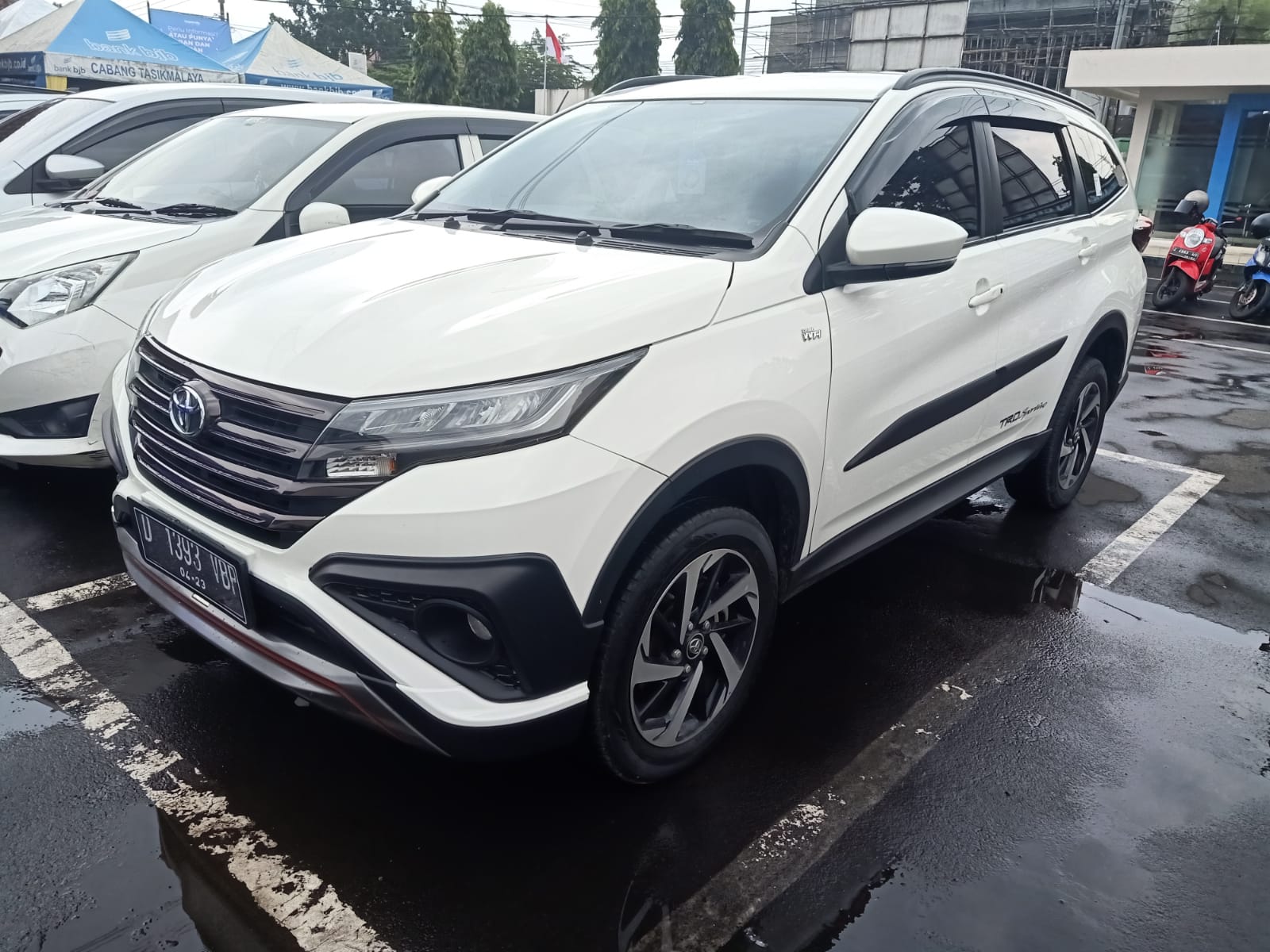 2018 Toyota Rush  1.5 S M/T TRD SPORTIVO DRESS UP 2018 Toyota Rush  1.5 S M/T TRD SPORTIVO DRESS UP
