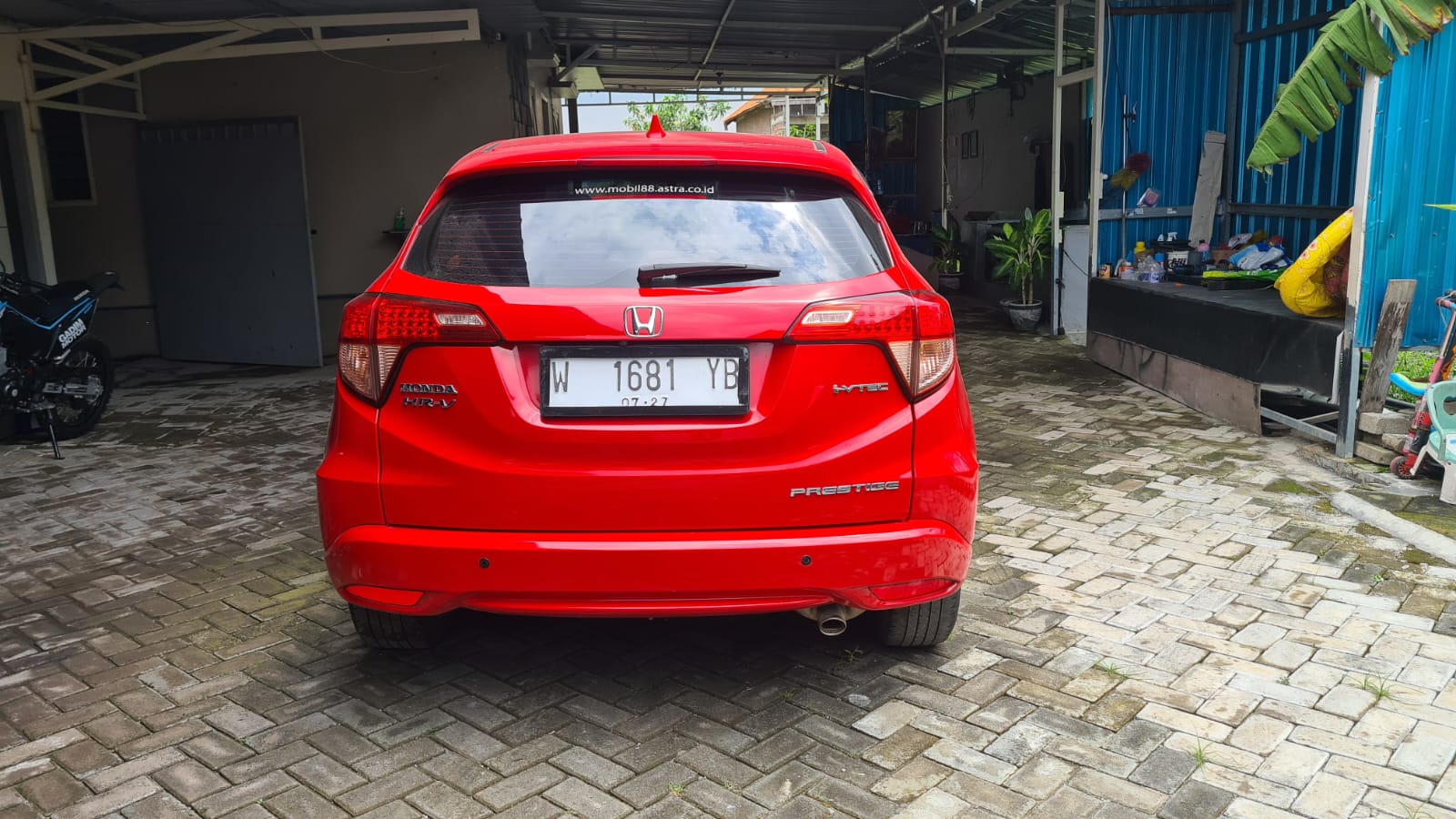 2017 Honda HRV  E 1.8 PRESTIGE CVT 2017 Honda HRV  E 1.8 PRESTIGE CVT