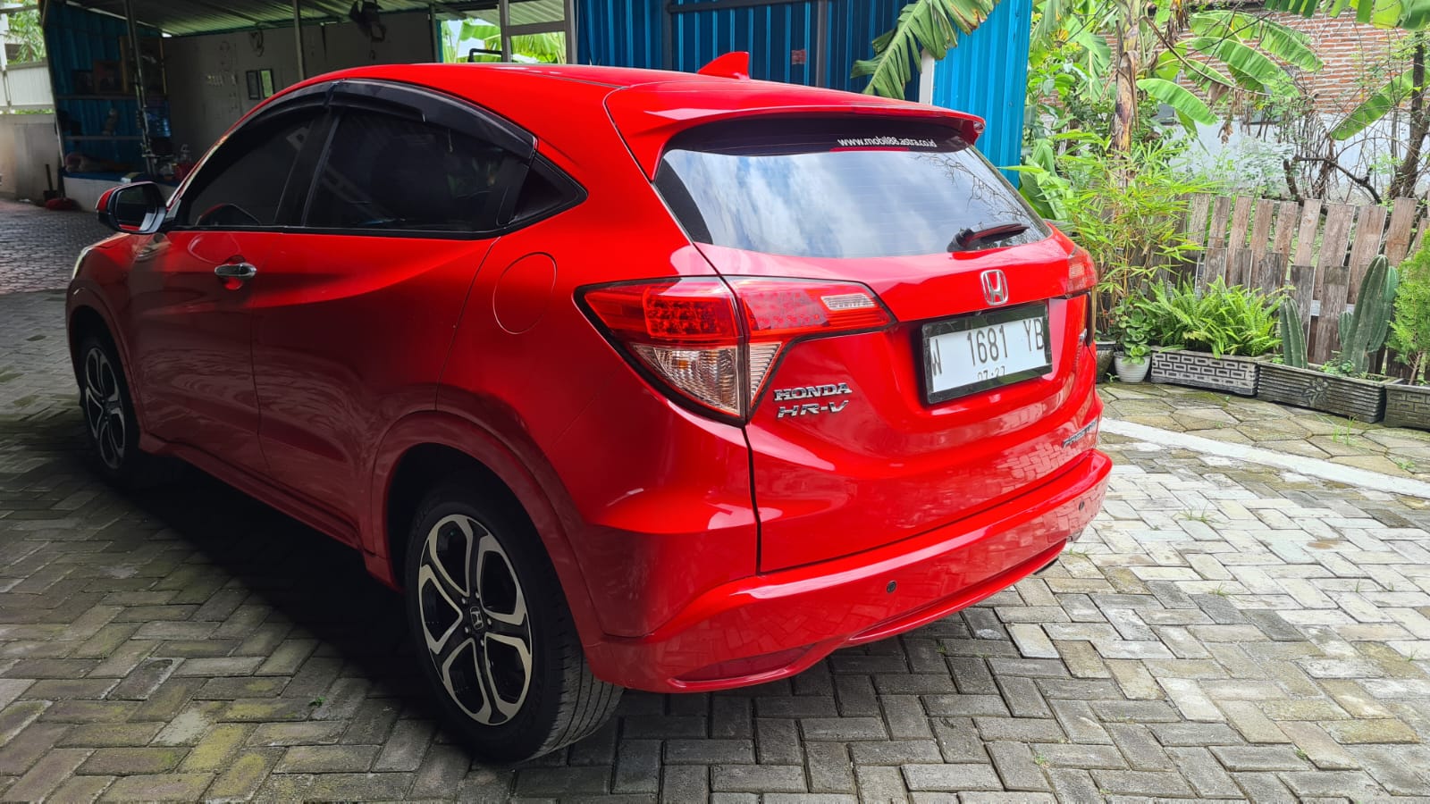 2017 Honda HRV  E 1.8 PRESTIGE CVT 2017 Honda HRV  E 1.8 PRESTIGE CVT