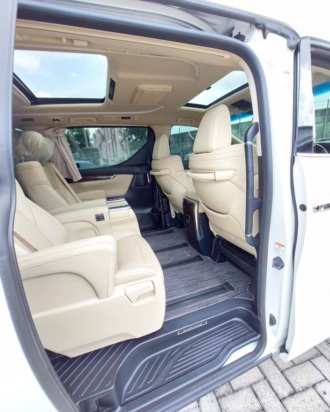 2019 Toyota Alphard 2019 Toyota Alphard