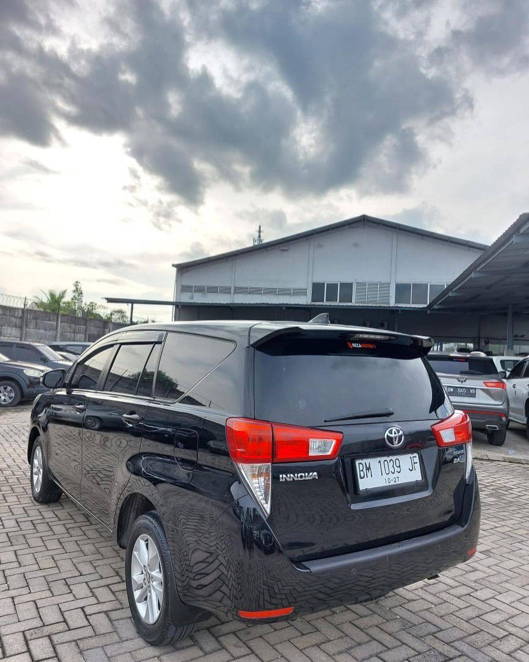 2017 Toyota Kijang Innova 2017 Toyota Kijang Innova