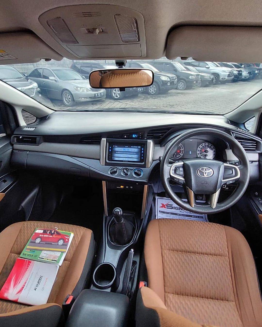 2017 Toyota Kijang Innova 2017 Toyota Kijang Innova