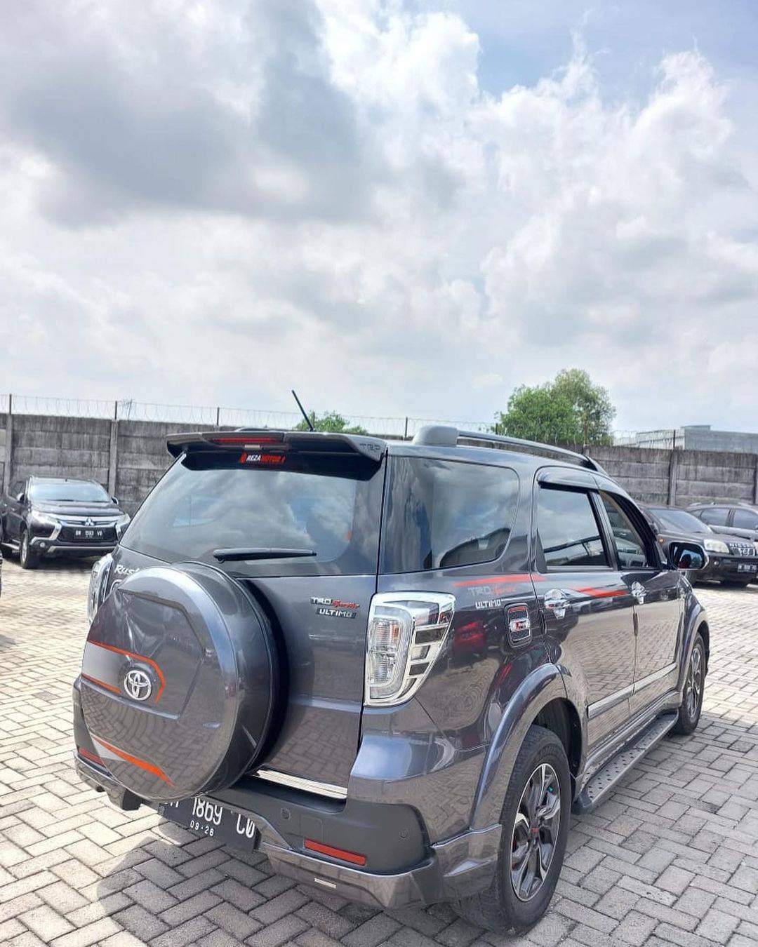 2016 Toyota Rush 1.5L TRD MT 2016 Toyota Rush 1.5L TRD MT