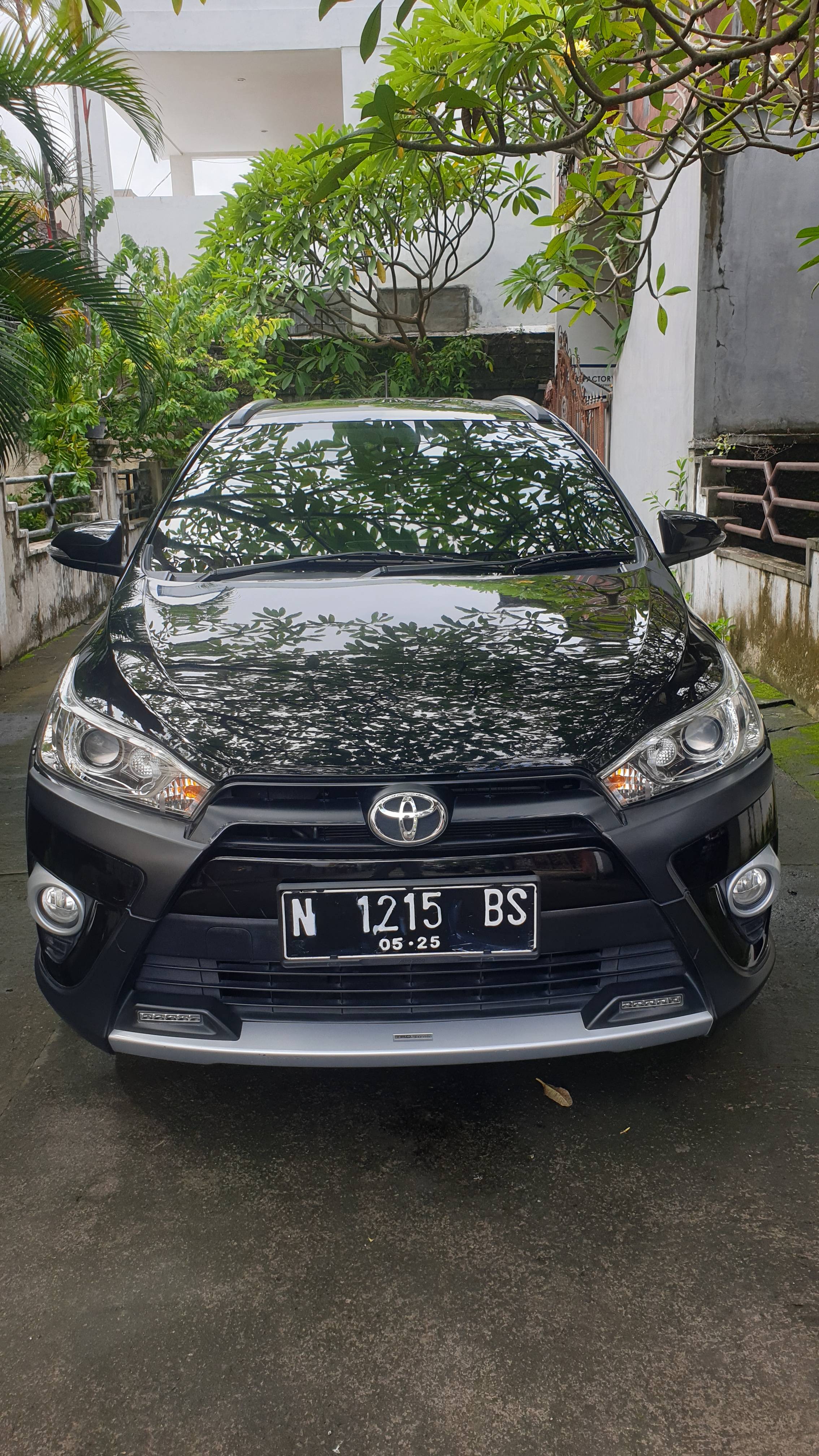 2017 Toyota Yaris 2017 Toyota Yaris