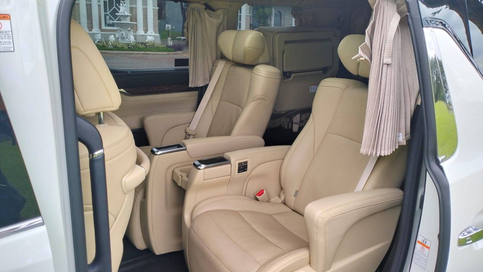 2016 Toyota Alphard 2016 Toyota Alphard