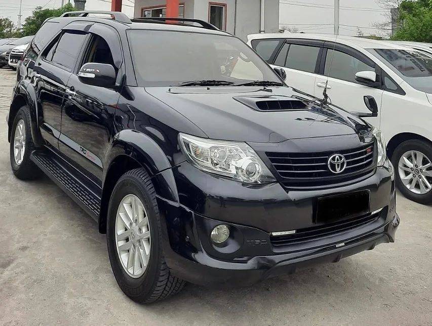 2013 Toyota Fortuner 2013 Toyota Fortuner