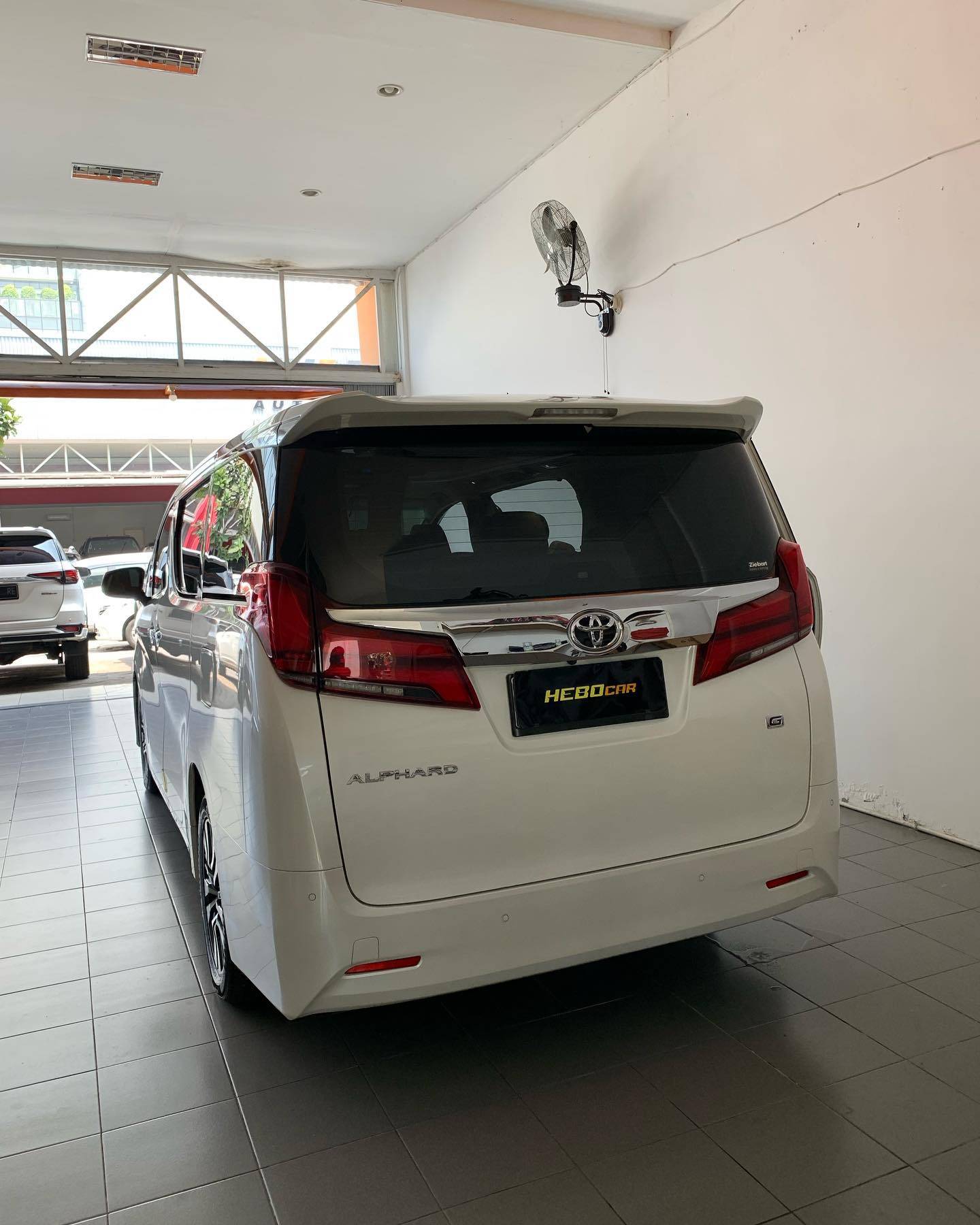 2019 Toyota Alphard 2019 Toyota Alphard