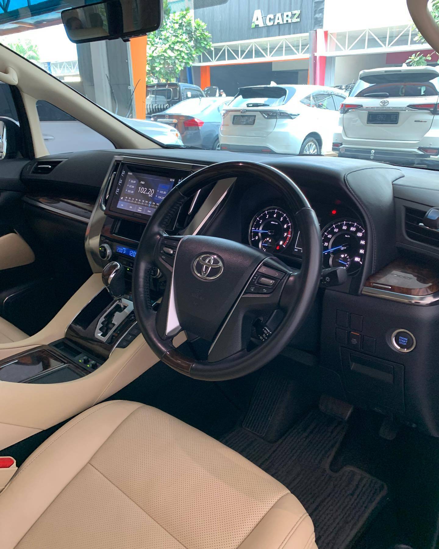 2019 Toyota Alphard 2019 Toyota Alphard