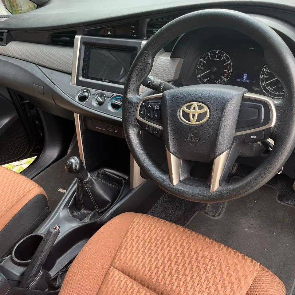 2016 Toyota Kijang Innova 2016 Toyota Kijang Innova