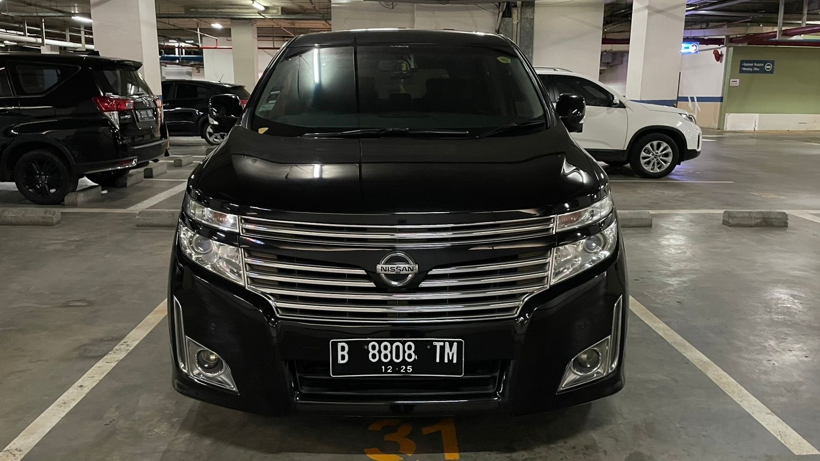 Second Hand 2010 Nissan Elgrand Second Hand 2010 Nissan Elgrand