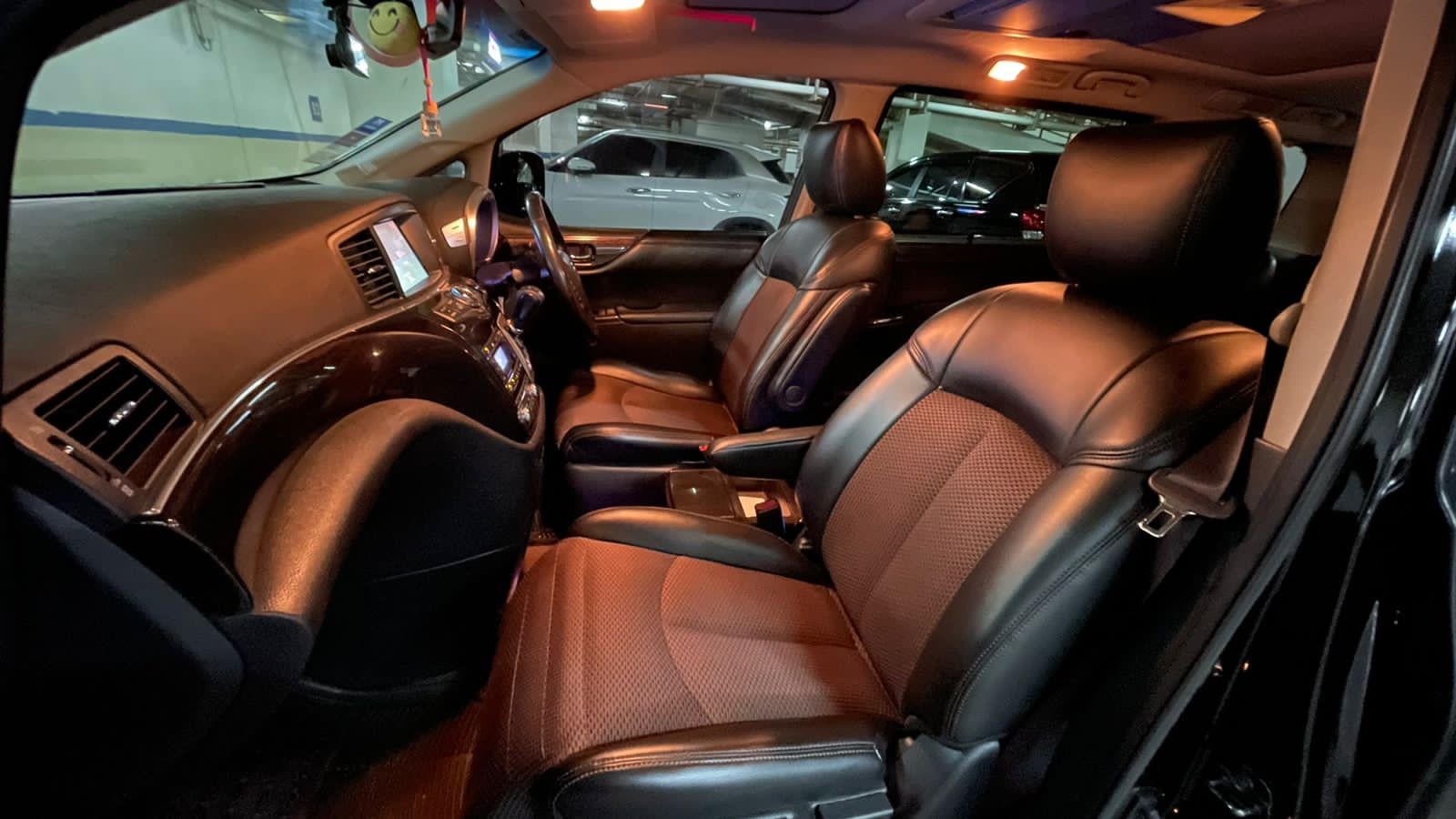 2010 Nissan Elgrand 2010 Nissan Elgrand