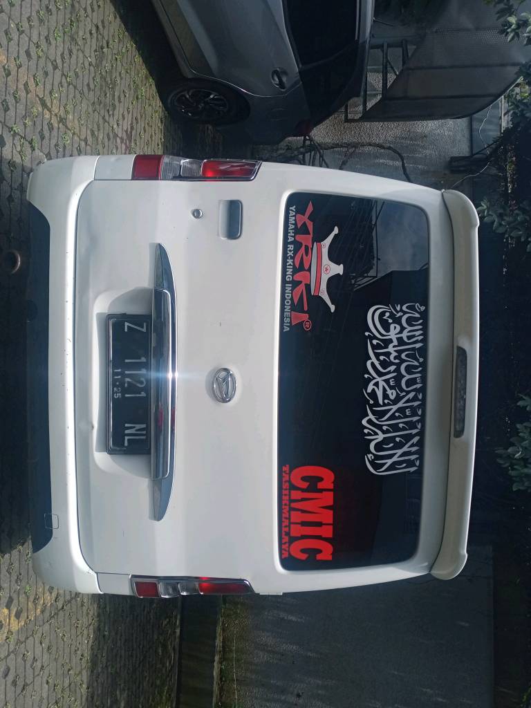 2015 Daihatsu Grand Max MB 1.3 D SD 2015 Daihatsu Grand Max MB 1.3 D SD