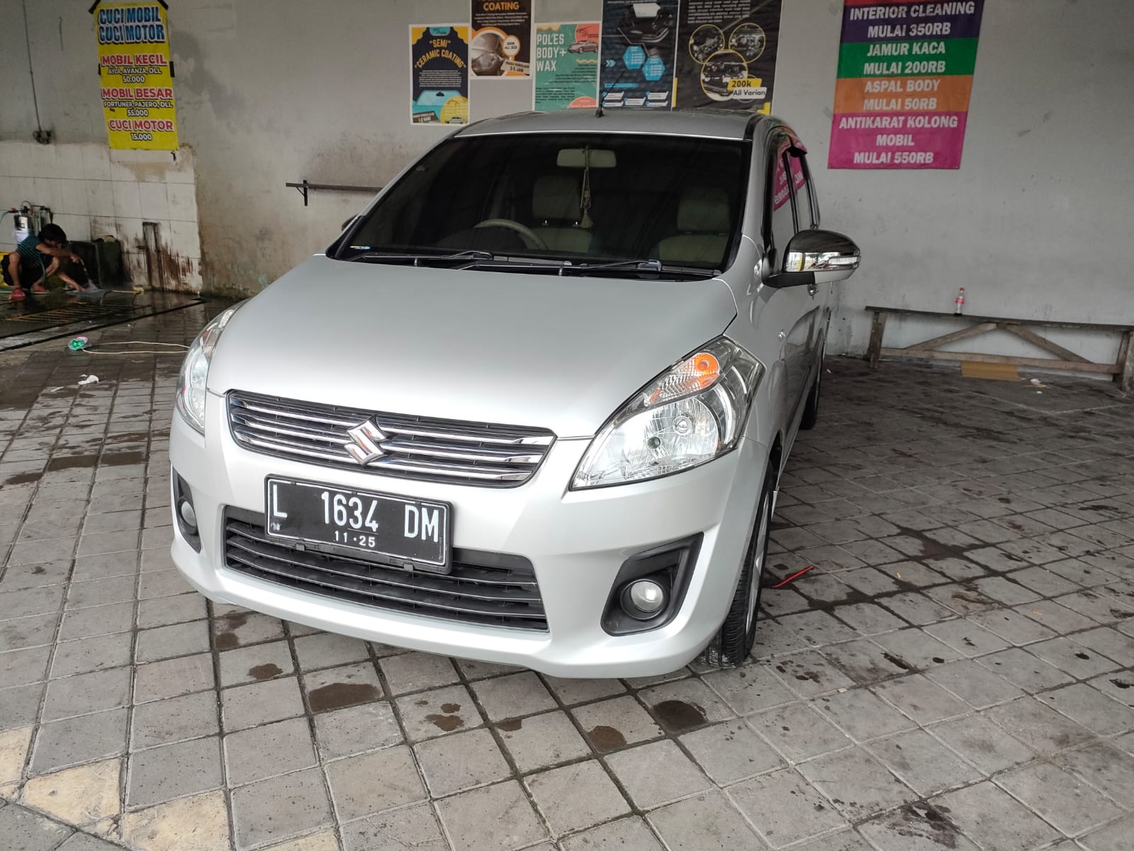 2015 Suzuki Ertiga  GL MT Bekas 2015 Suzuki Ertiga  GL MT Bekas