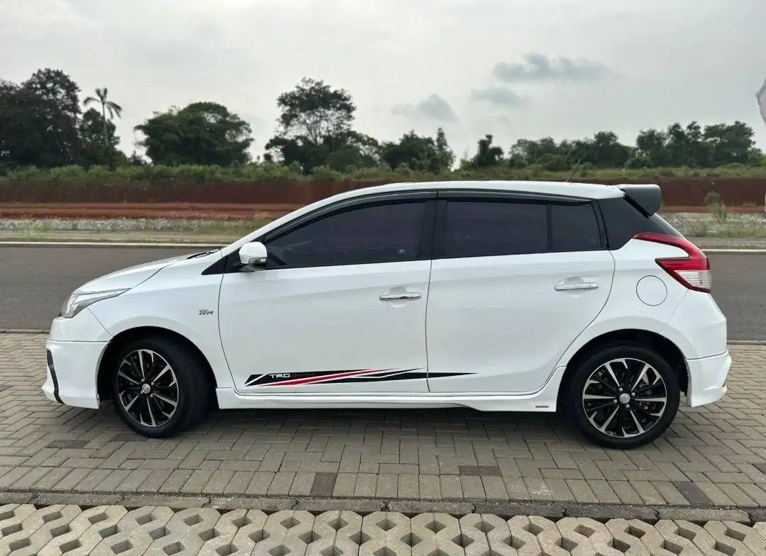 2016 Toyota Yaris 2016 Toyota Yaris