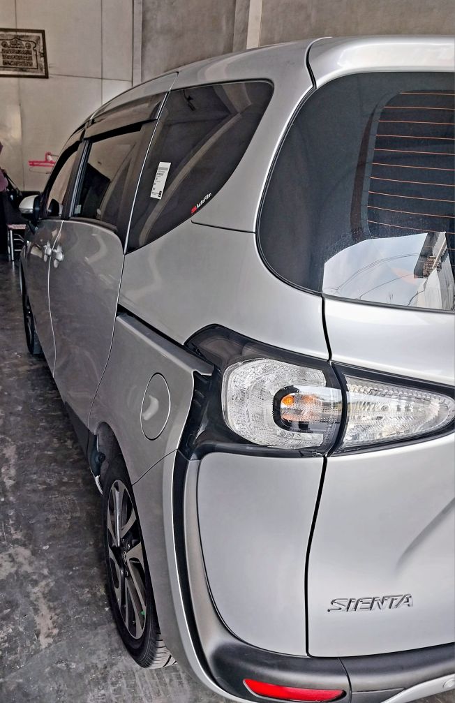 2017 Toyota Sienta 2017 Toyota Sienta