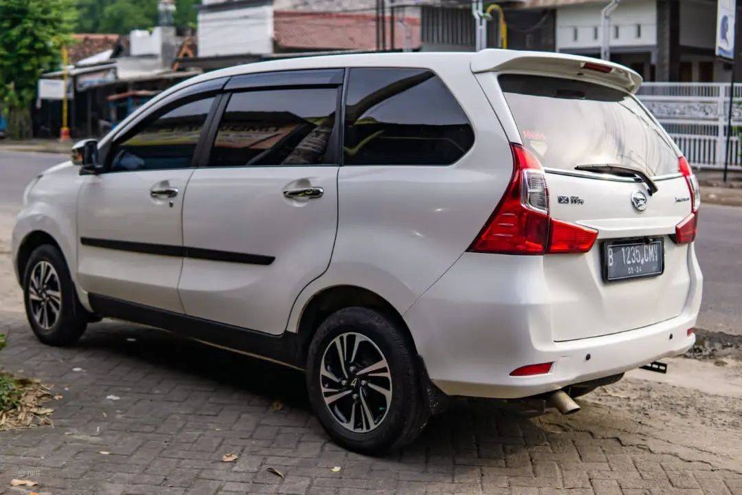 2016 Daihatsu Xenia 2016 Daihatsu Xenia