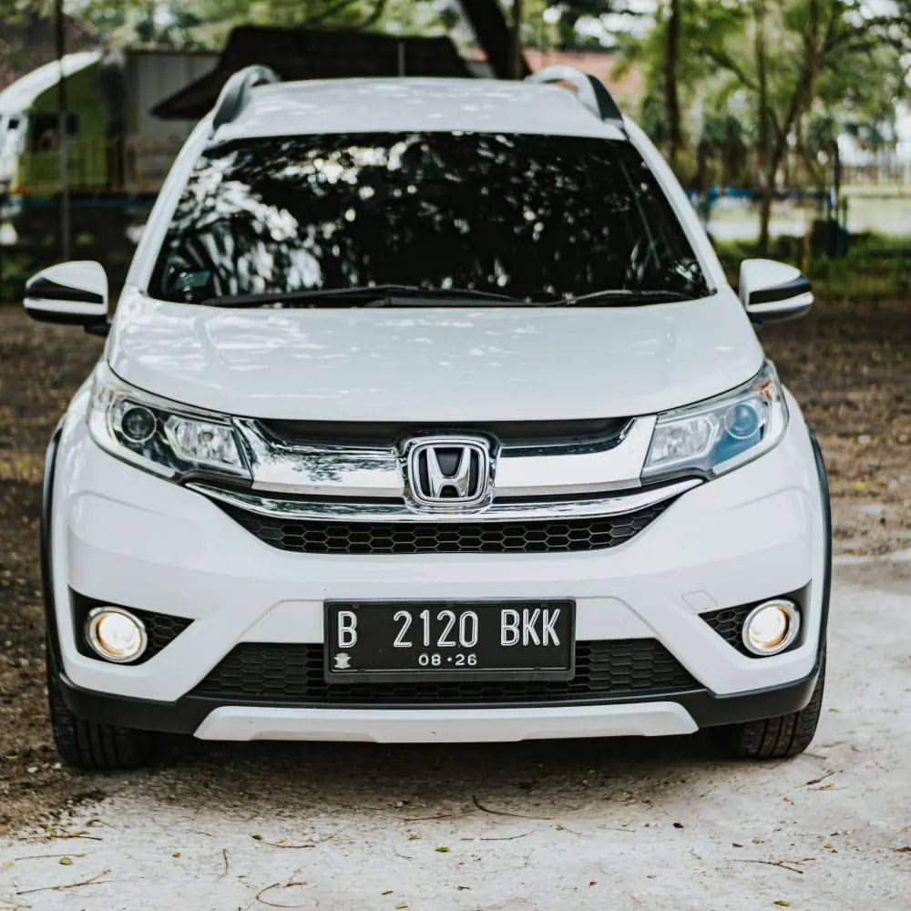 Second Hand 2016 Honda BRV Second Hand 2016 Honda BRV