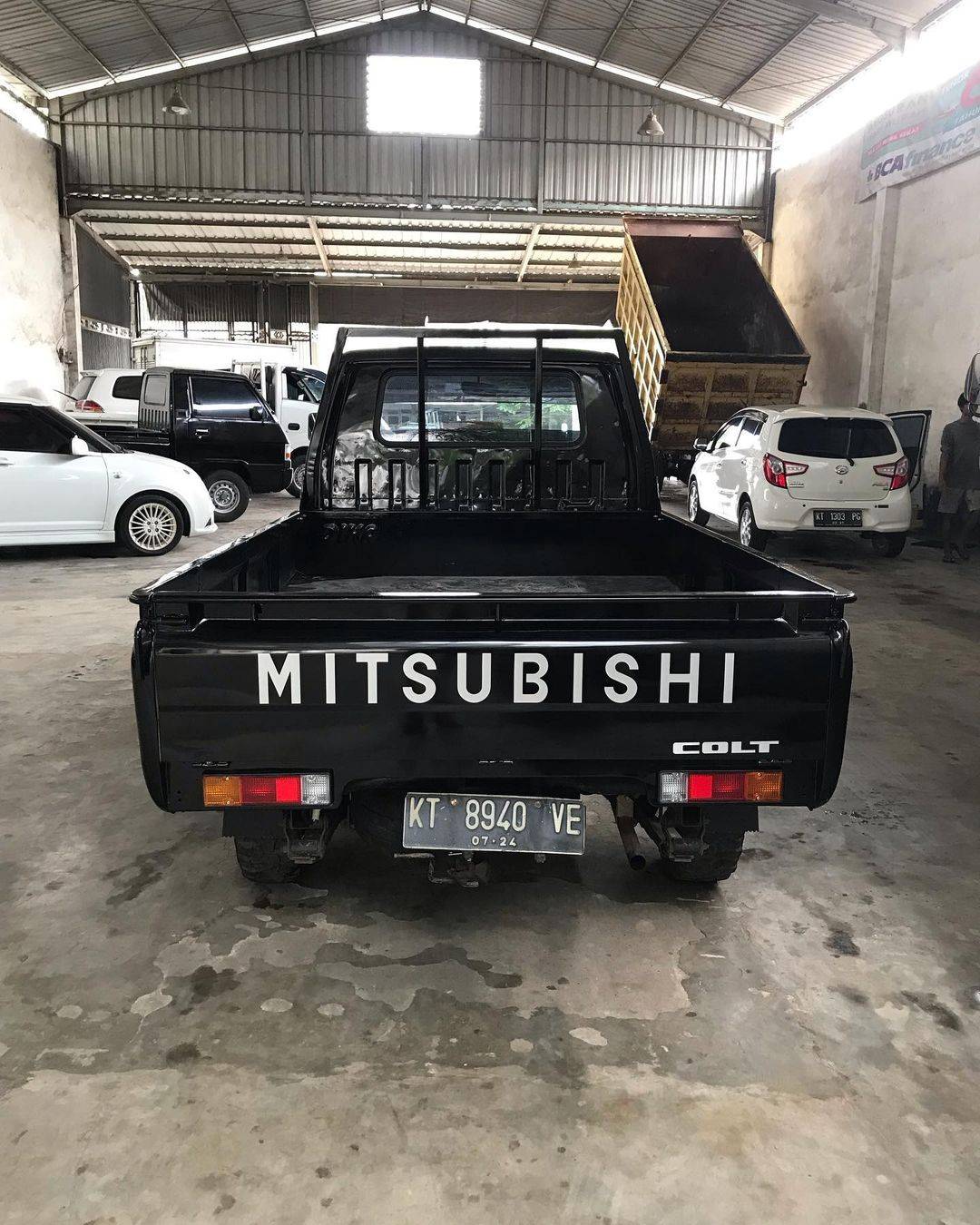 2019 Mitsubishi L300 2019 Mitsubishi L300