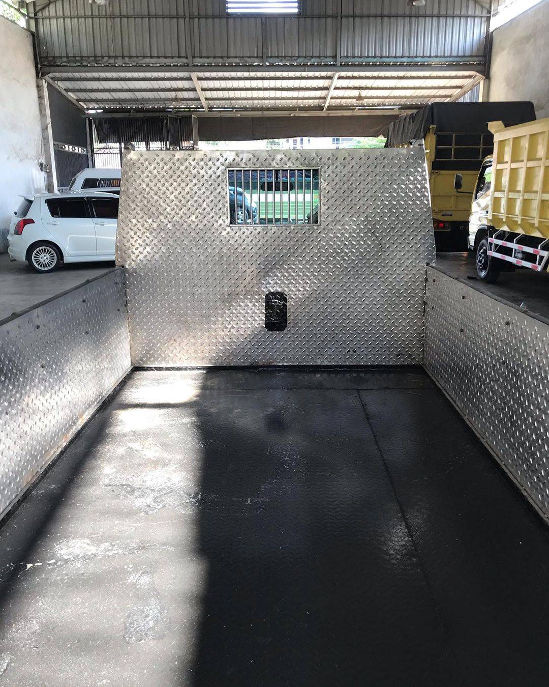 2020 Isuzu Traga 2020 Isuzu Traga