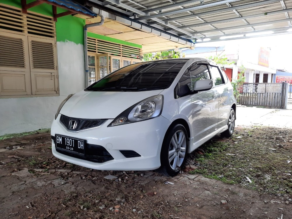 2010 Honda Jazz  1.5 GE8 AT