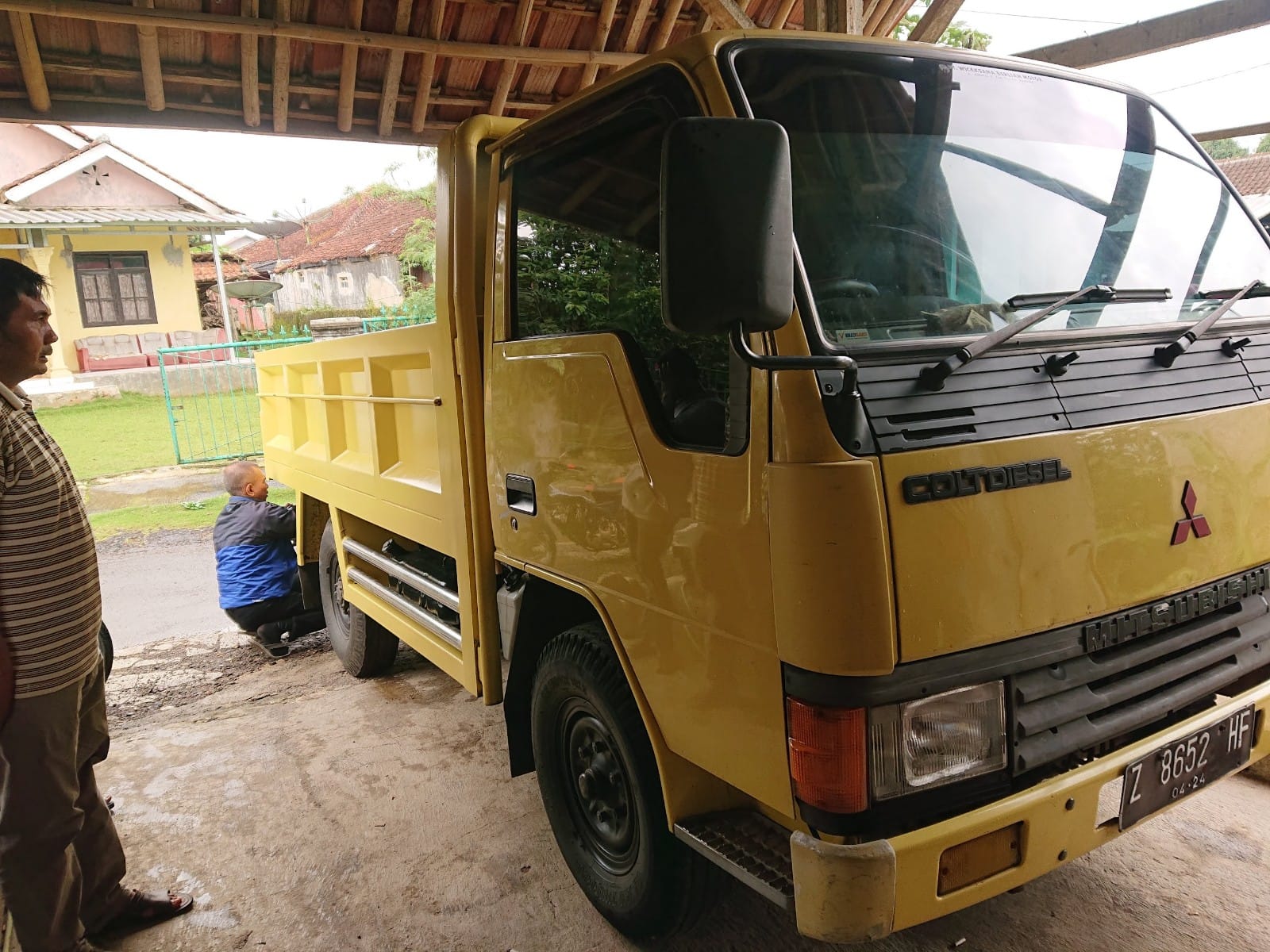 2004 Mitsubishi Colt 2004 Mitsubishi Colt
