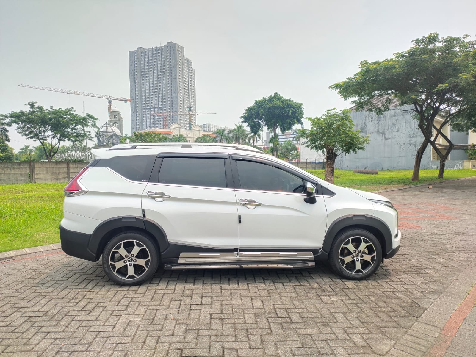 2021 Mitsubishi Xpander Cross 2021 Mitsubishi Xpander Cross