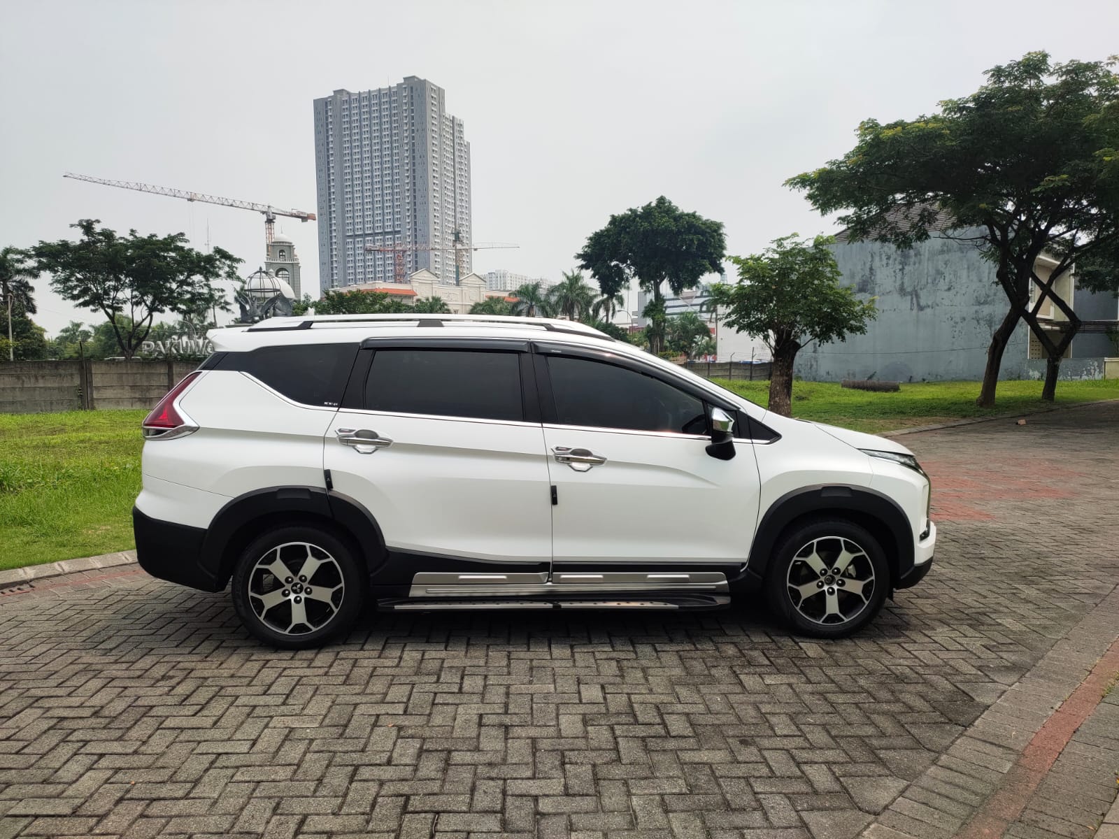 2021 Mitsubishi Xpander Cross 2021 Mitsubishi Xpander Cross