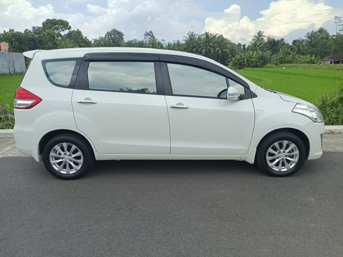2013 Suzuki Ertiga 2013 Suzuki Ertiga