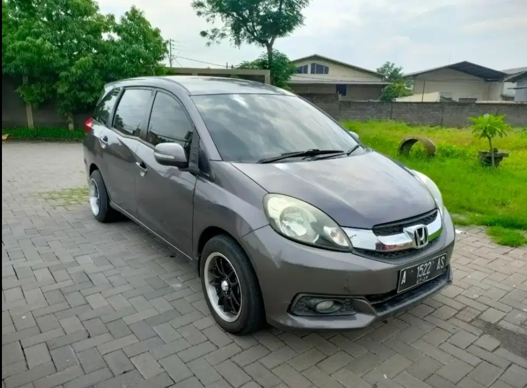 2015 Honda Mobilio E 1.5L MT Bekas 2015 Honda Mobilio E 1.5L MT Bekas