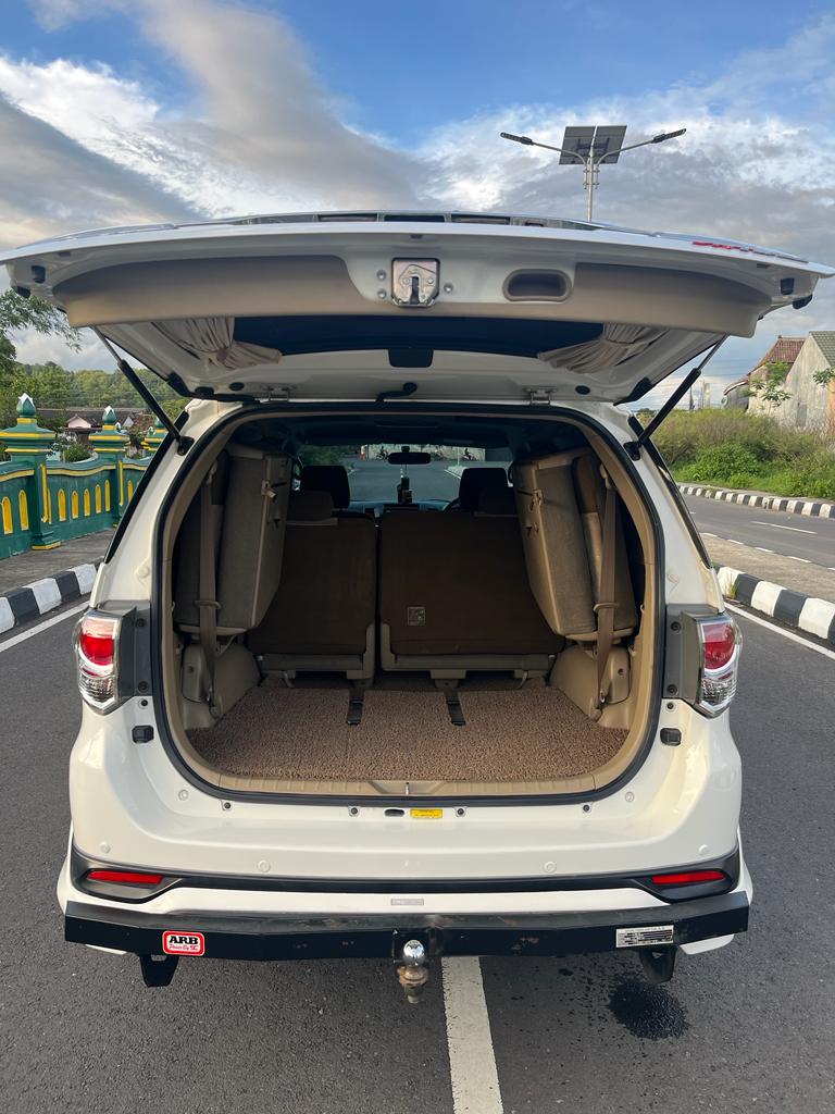 1970 Toyota Fortuner  2.5L G VNT TRD Diesel AT 1970 Toyota Fortuner  2.5L G VNT TRD Diesel AT