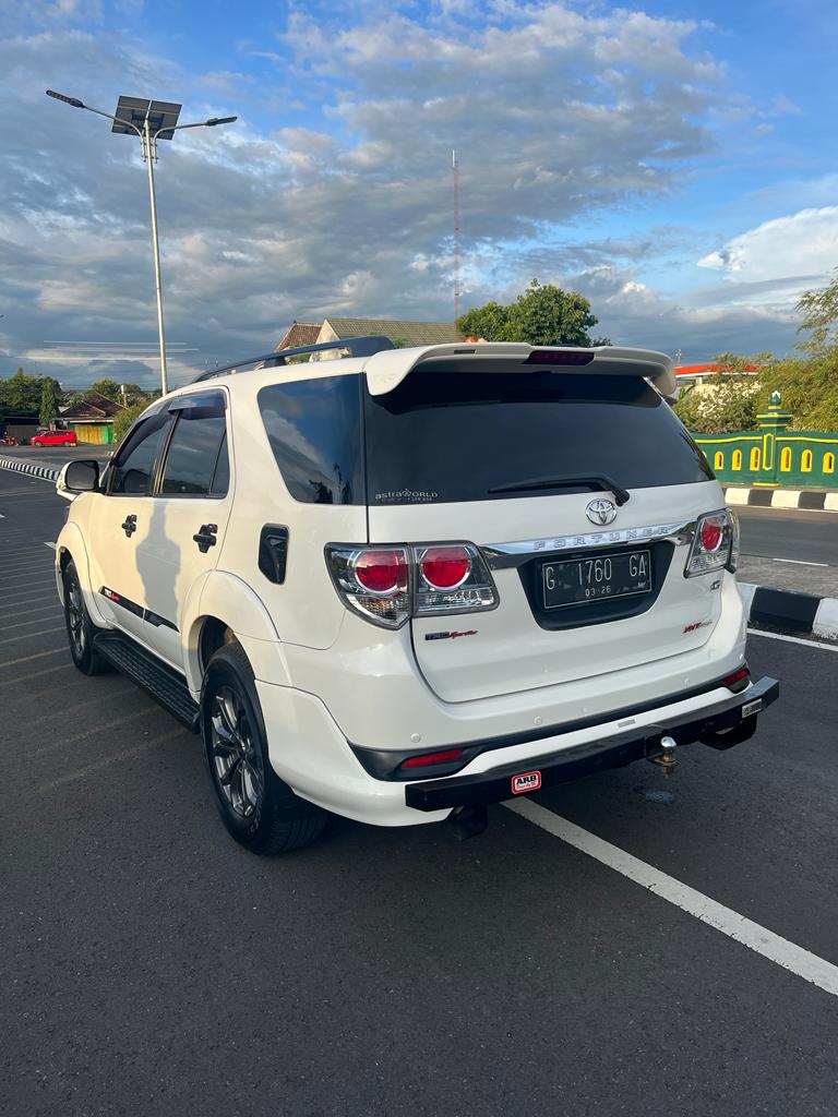 1970 Toyota Fortuner  2.5L G VNT TRD Diesel AT 1970 Toyota Fortuner  2.5L G VNT TRD Diesel AT