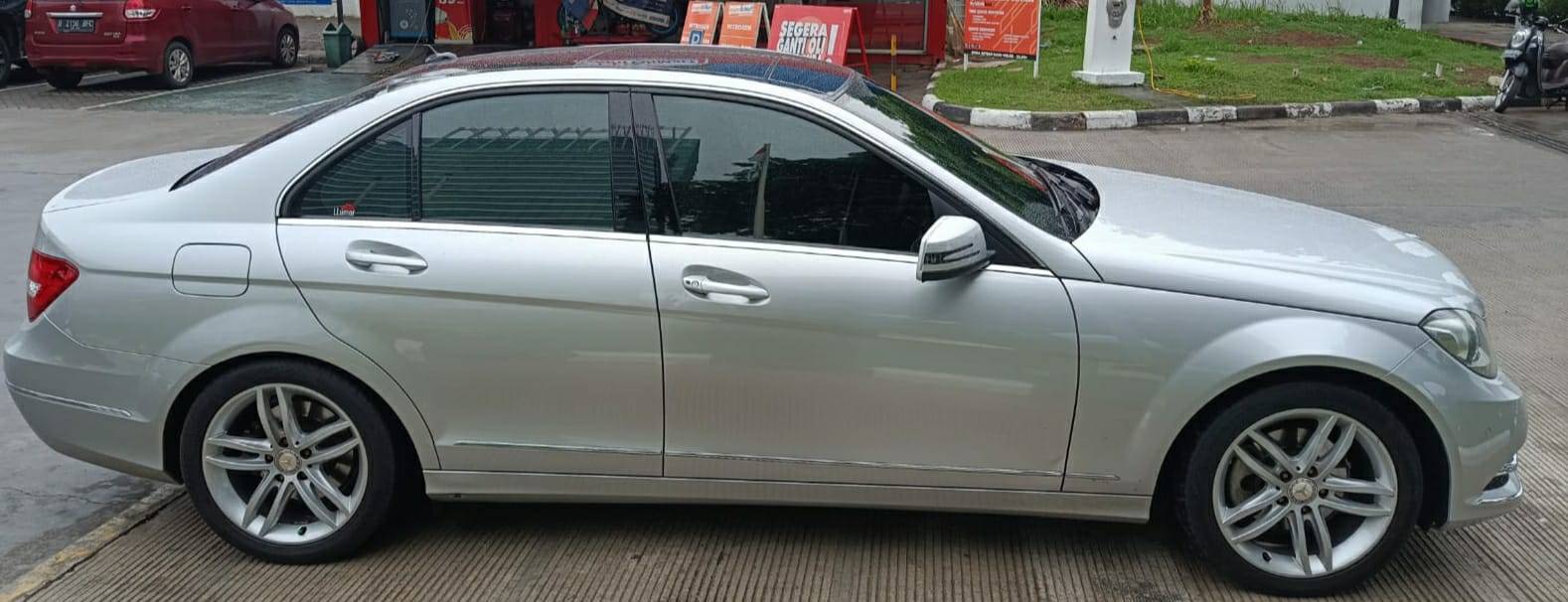 2013 Mercedes Benz C-Class Sedan 2013 Mercedes Benz C-Class Sedan