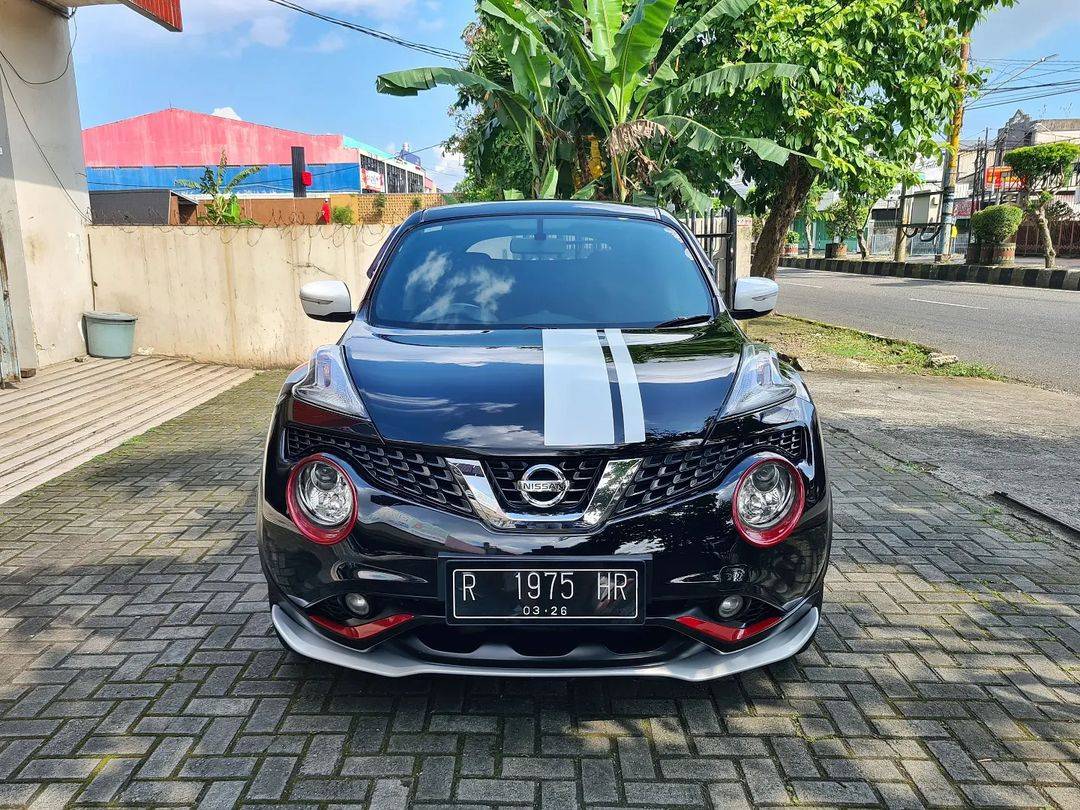 2015 Nissan Revolt 2015 Nissan Revolt