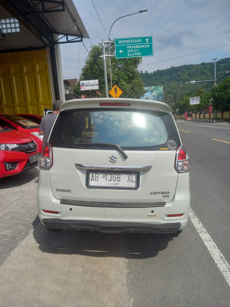 2014 Suzuki Ertiga  1.4 GX M/T ELEGANT PLUS 2014 Suzuki Ertiga  1.4 GX M/T ELEGANT PLUS