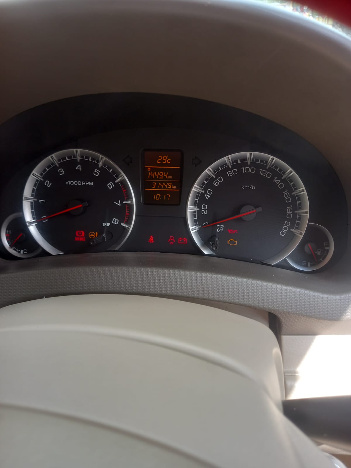 2014 Suzuki Ertiga  1.4 GX M/T ELEGANT PLUS 2014 Suzuki Ertiga  1.4 GX M/T ELEGANT PLUS