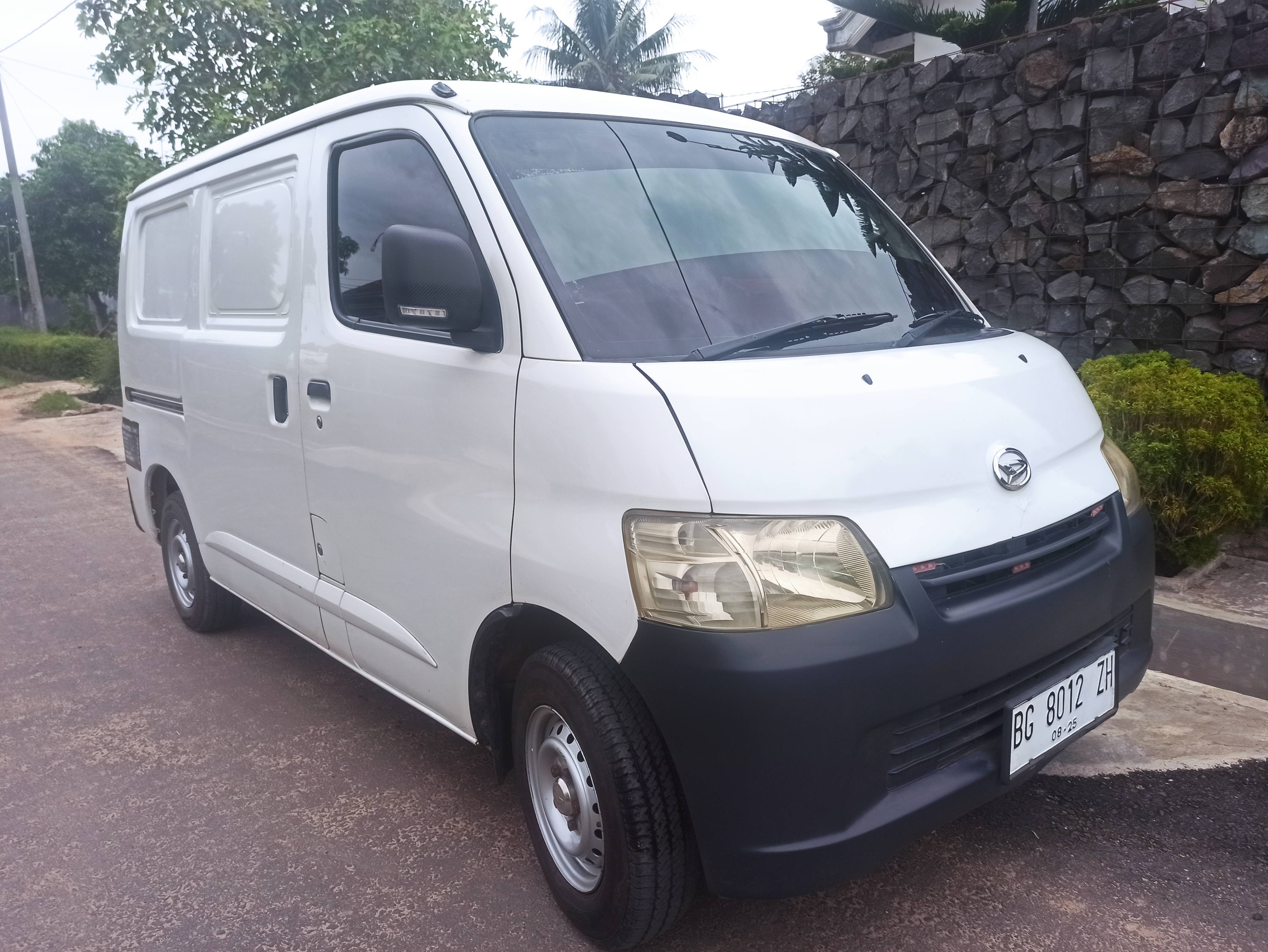 2015 Daihatsu Gran Max BV 1.3 AC Bekas