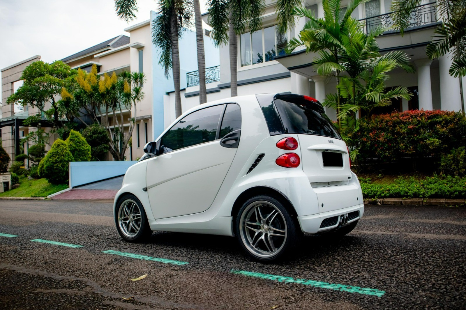 2014 Smart Fortwo BRABUS A/T 2014 Smart Fortwo BRABUS A/T