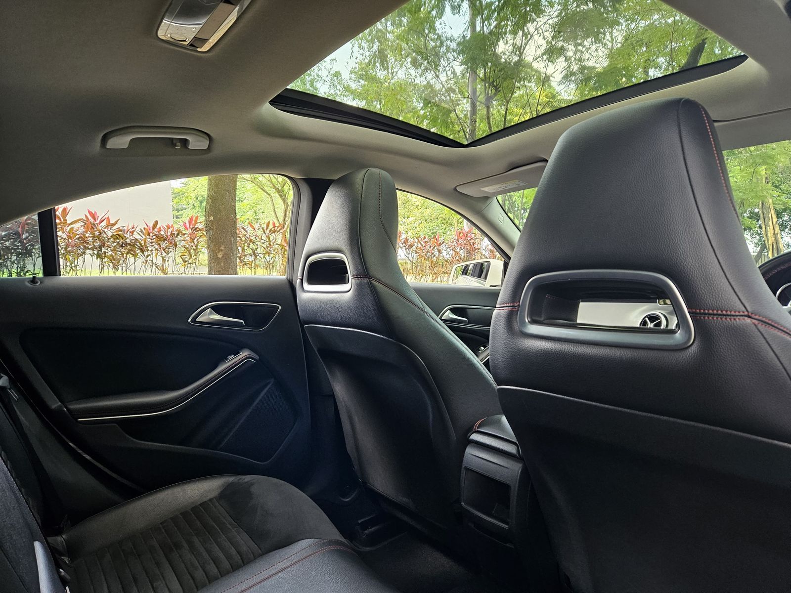 2016 Mercedes Benz CLA-Class  200 AMG Line 2016 Mercedes Benz CLA-Class  200 AMG Line