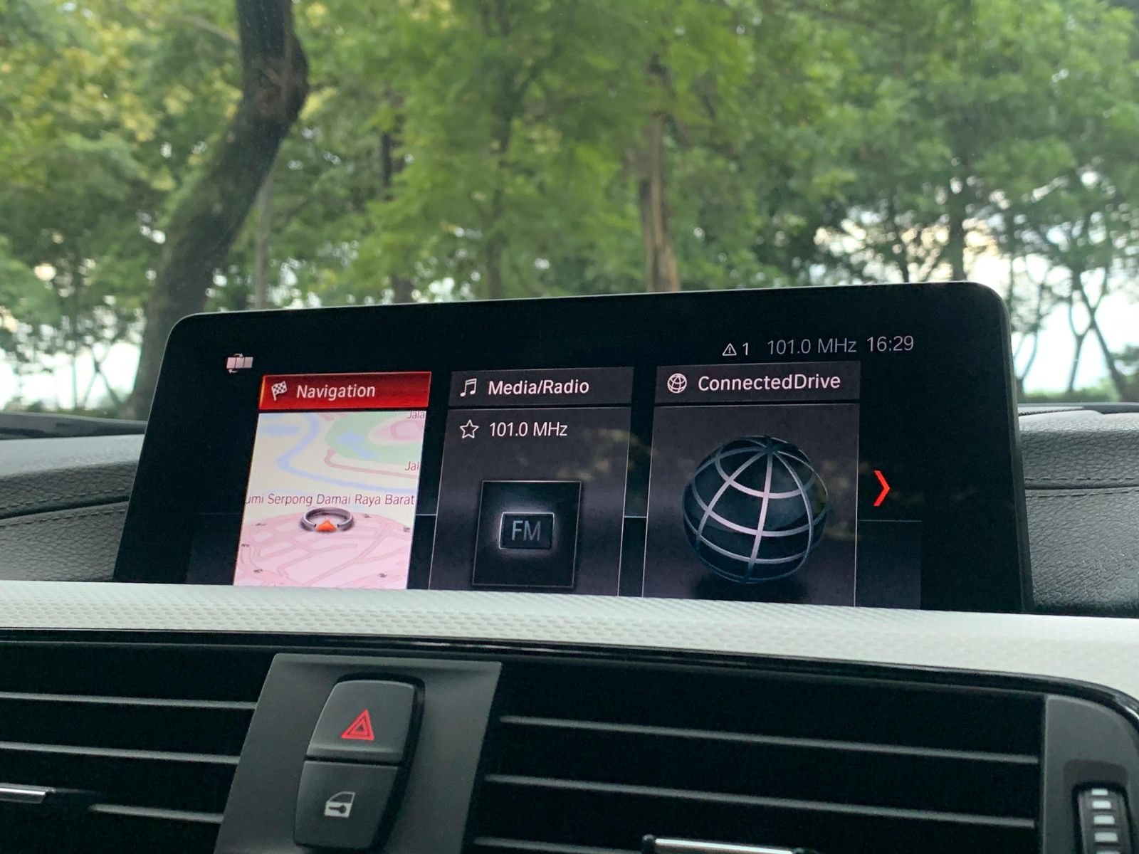 2019 BMW 3 Series Sedan 330i M Sport 2019 BMW 3 Series Sedan 330i M Sport