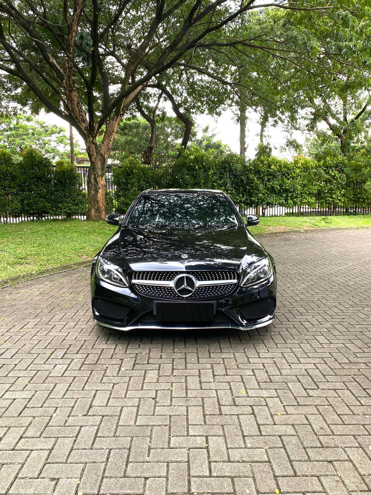 2018 Mercedes Benz C-Class Sedan 2018 Mercedes Benz C-Class Sedan