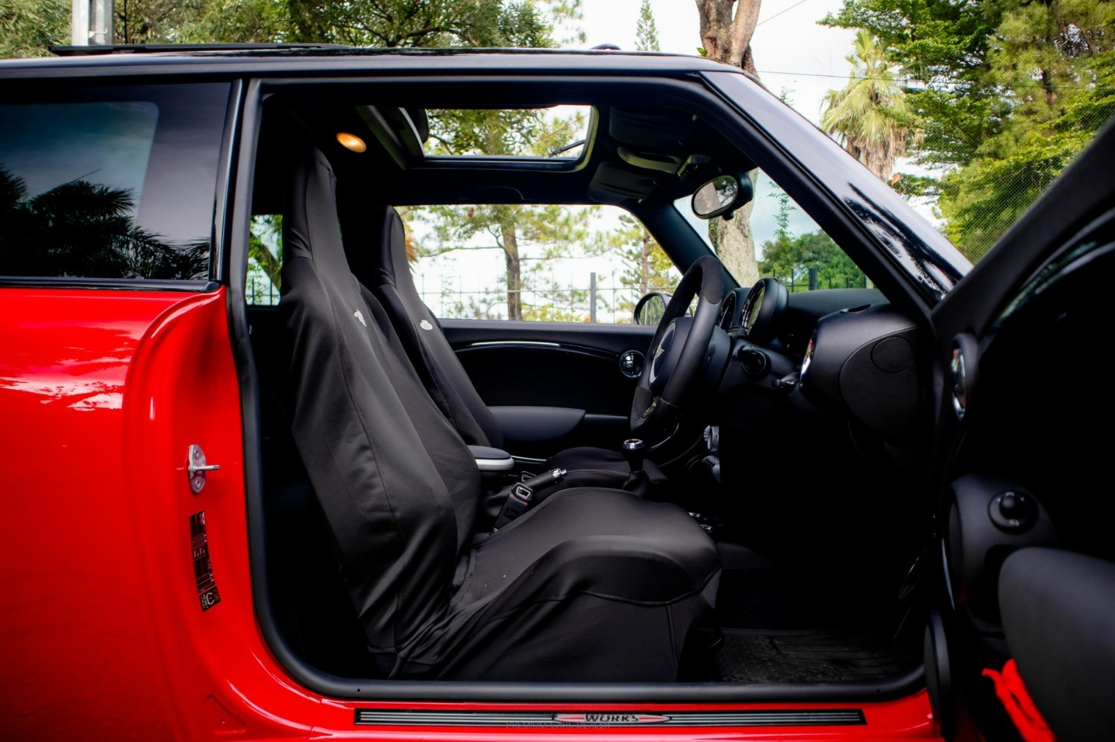 2009 MINI 3 Door John Cooper Works 2009 MINI 3 Door John Cooper Works